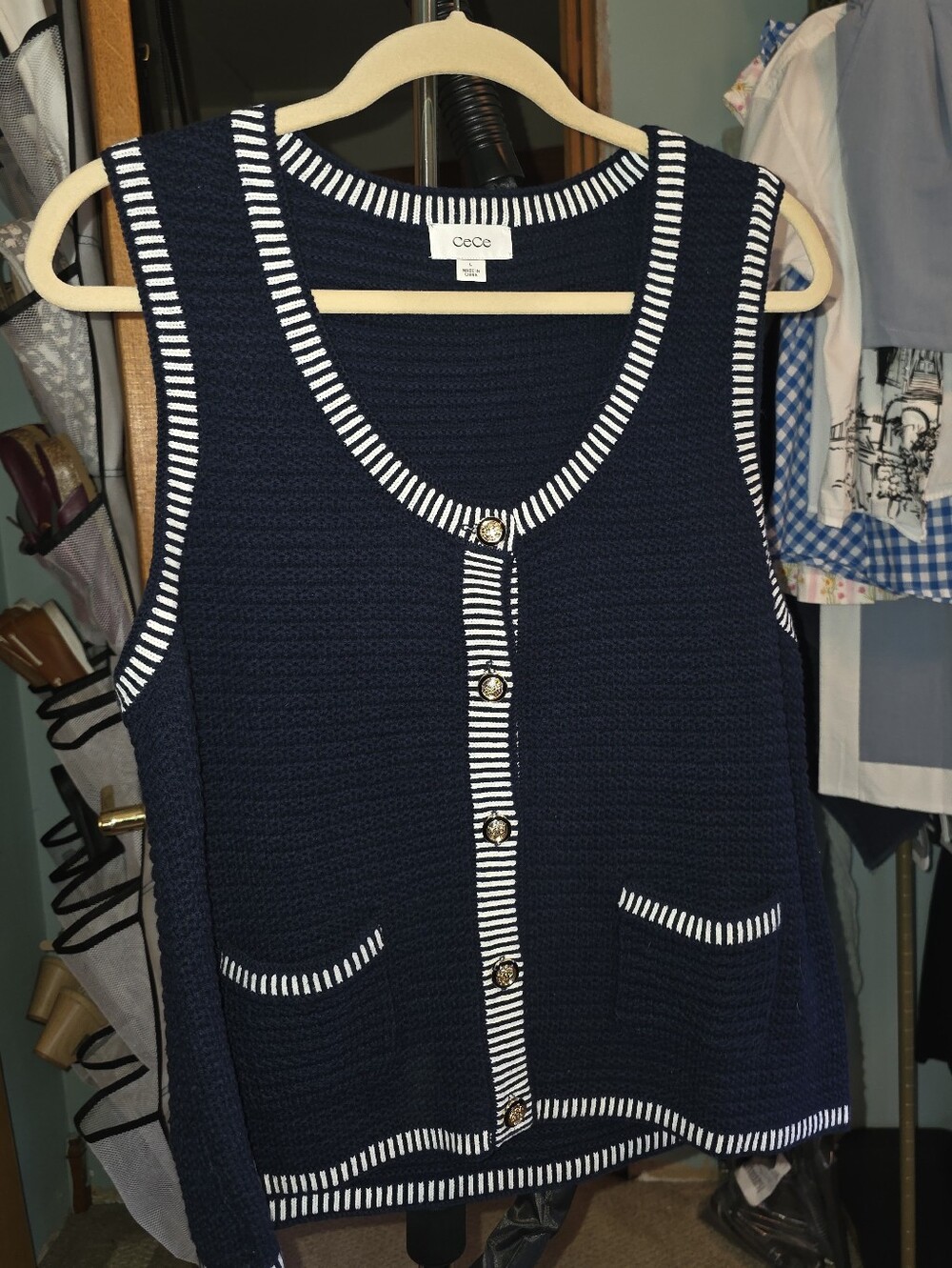 PRETTY CECE NAVY/WHITE SUMMER SWEATER NWOT Large